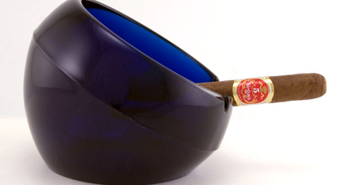 Retro Modern Bluenique Orb Art Glass Ashtray by Viking Big Ashtray