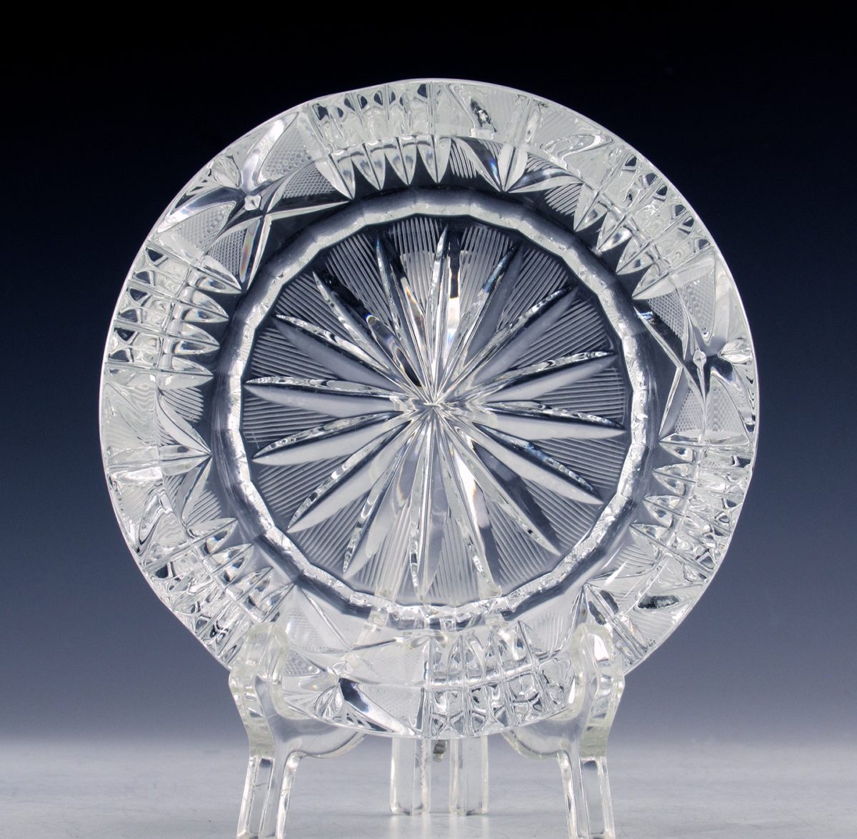 Quality Crystal Ashtray Etched Decor Big Ashtray