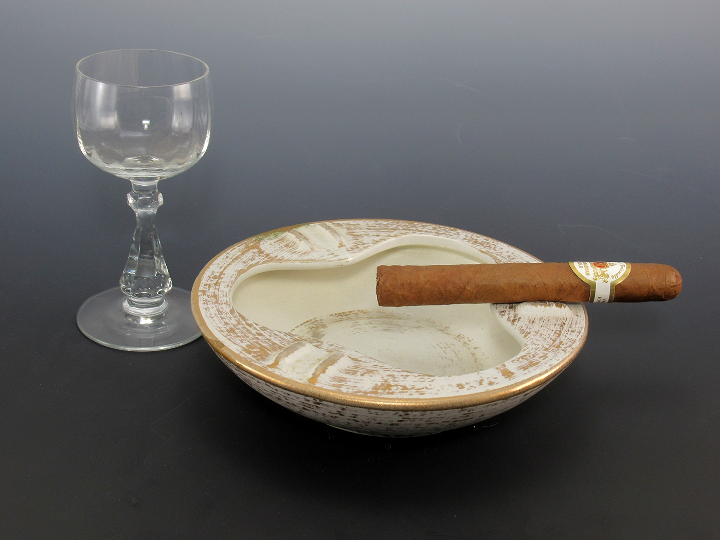 Royal Haeger Ashtray in Gold Tweed 22K Gold Decor Big Ashtray
